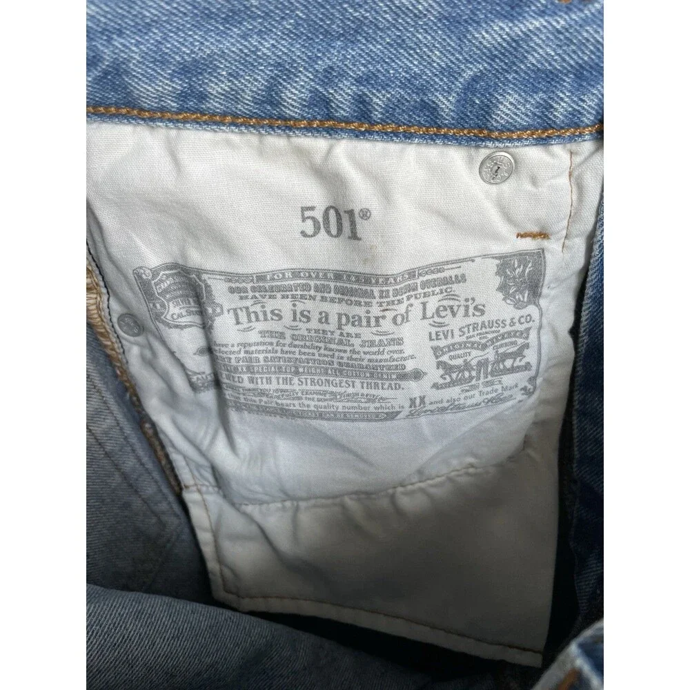 Levi's 501 High Rise Buttonfly Straight Leg Women's W27 Distressed Ankle Jeans